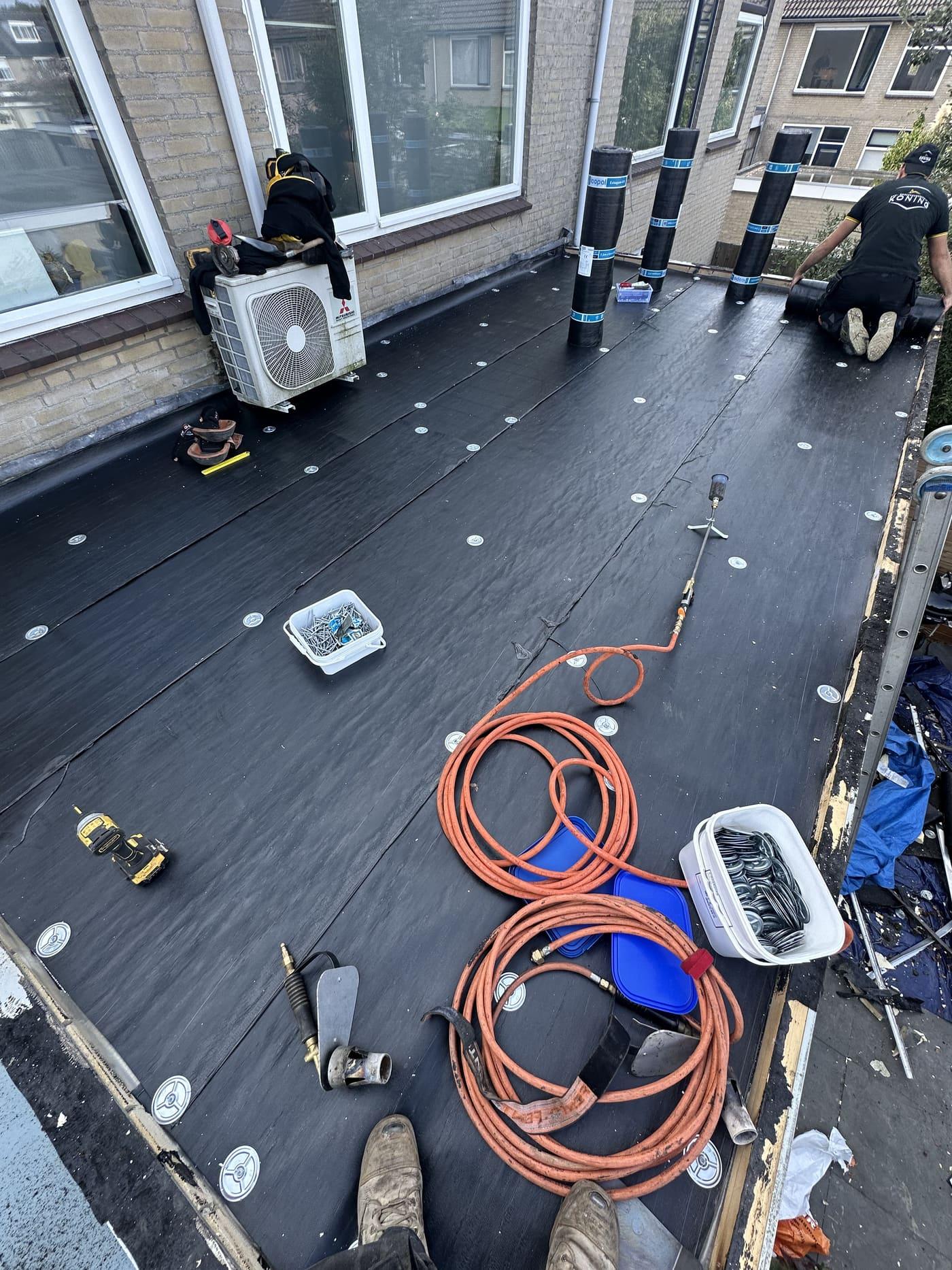 Complete Platte Dakrenovatie - afbeelding 6